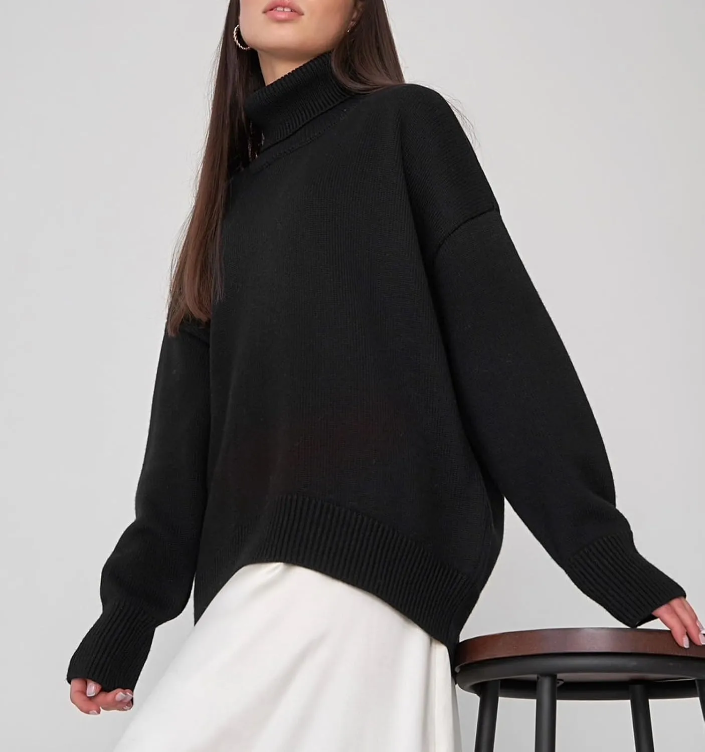 Women's Classic Turtleneck Long Sleeve Drop Shoulder Solid Color Knit Oversized Pullover Sweaters
