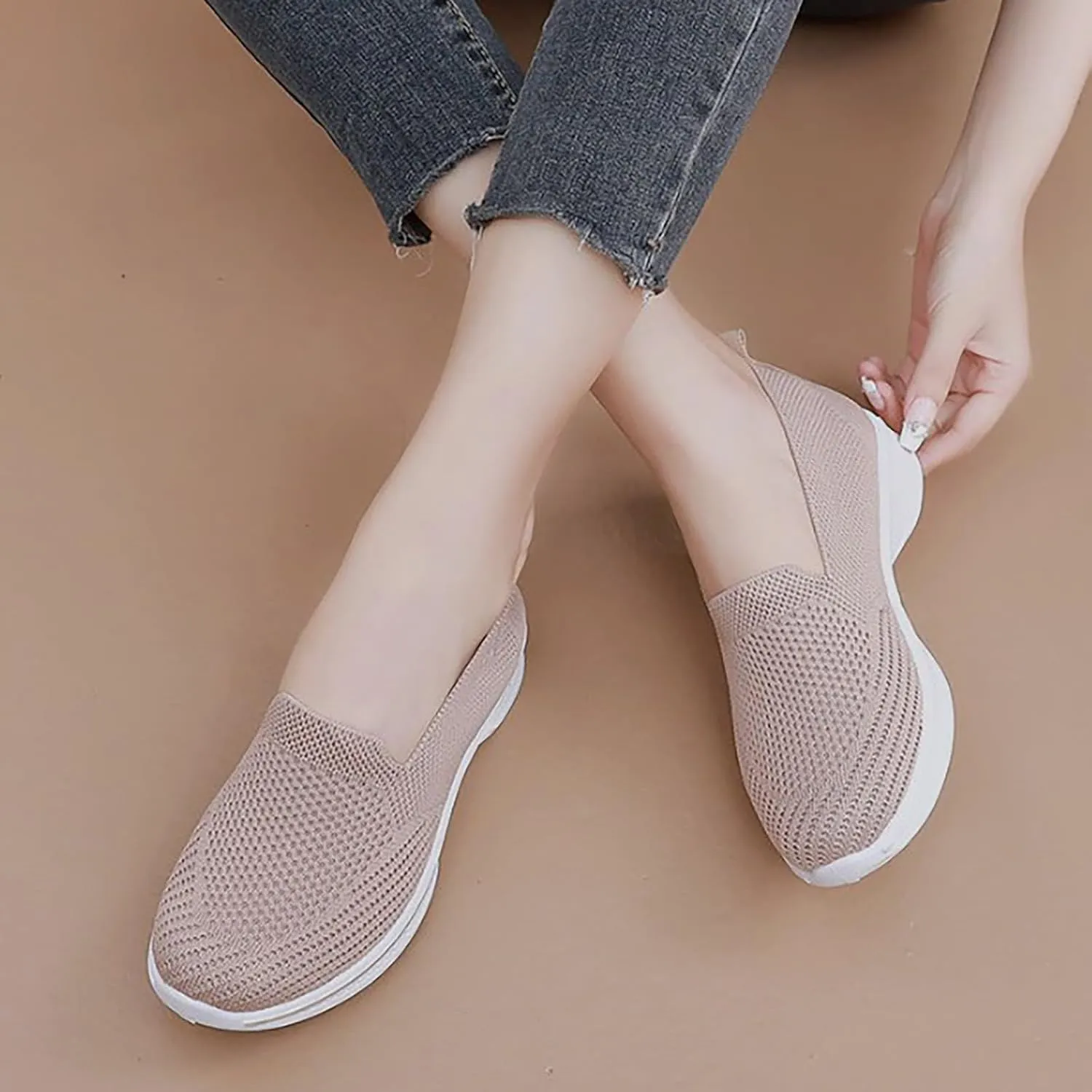 Womens Orthopedic Shoes Slip On Women's Sneakers Loafers Solid Color Lightweight Cute Round Toe Running Shoes Loafers for Women Casual Outdoor Walking Shoe